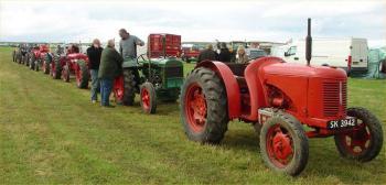 Photograph of Caithness Vintage Tractor & Machinery Club