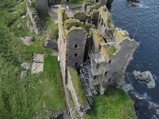 Photograph of New Photos Of Girnigoe Castle From Slightly Above