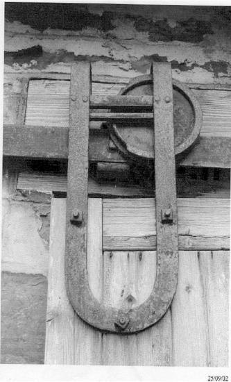 Photograph of An Unusual Door Support (by Geoff Leet)