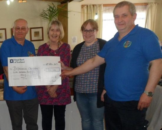 Photograph of Caithness Model Club Gives £500 to Caithness Befrienders
